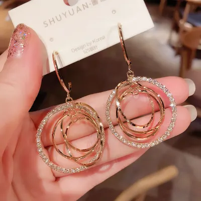 2021 New Big Circle Round Hoop Earrings for Women's Fashion Statement Golden Punk Charm Earrings Party Jewelry