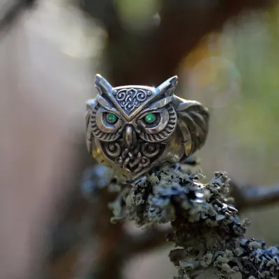 New Fashion Retro Green Eyed Owl Men's Ring Viking Pattern Totem Jewelry Gift