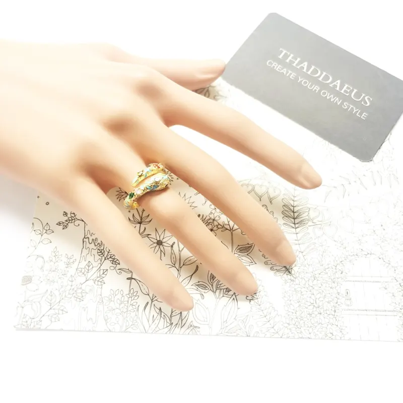 Golden coloured Magical Looks Snake Ring Europe Style Fashion Classic Good Jewerly For Women 2020 Gift In 925 Sterling Silver
