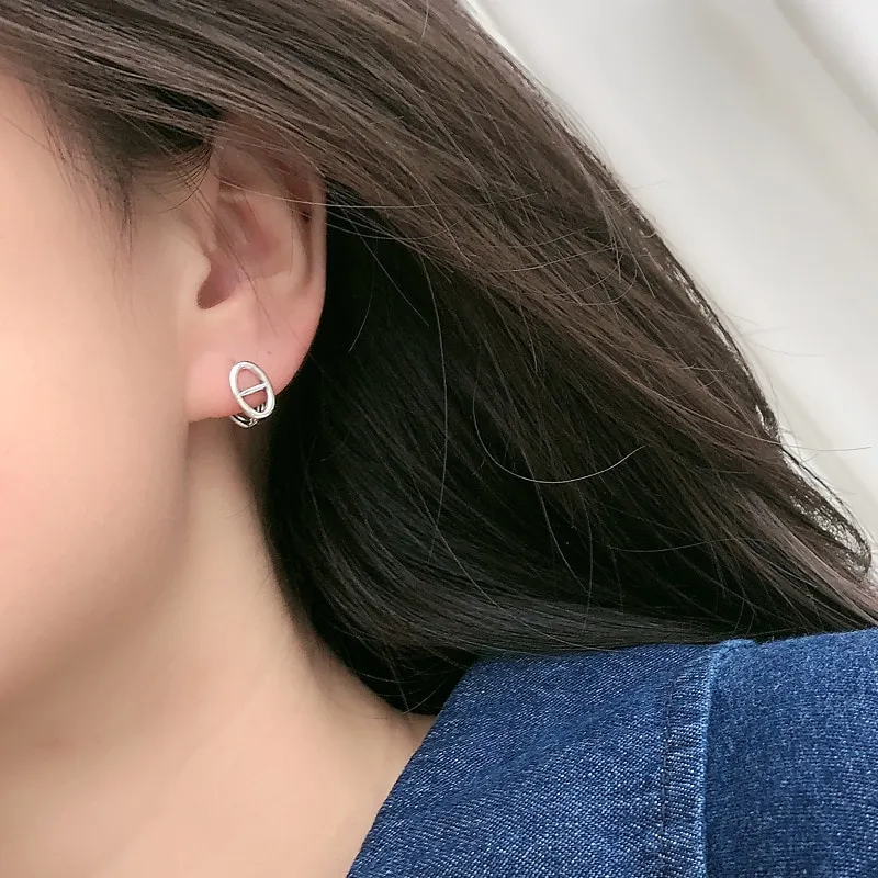 Silvology 925 Sterling Silver Double D Letter Stud Earrings Retro Pig Nose Shape Small Chic Earrings for Women Festival Jewelry